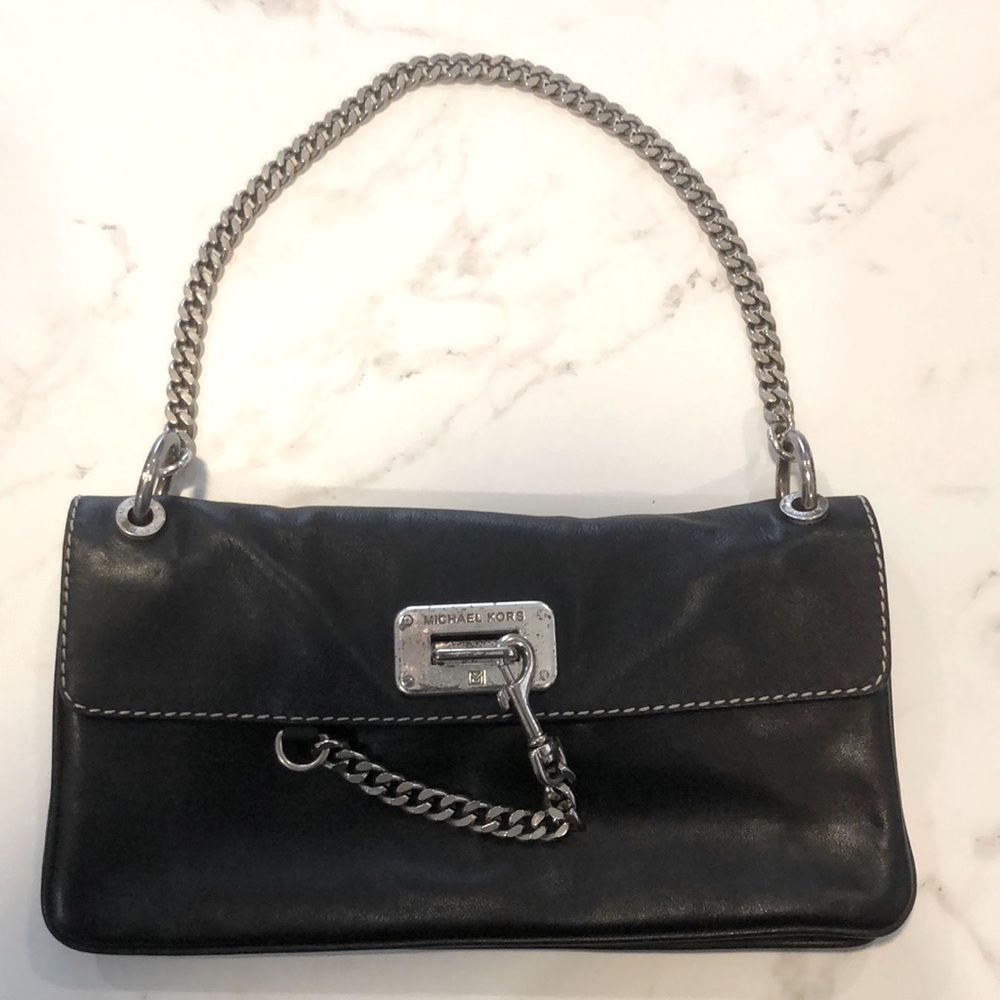 MICHAEL Michael Kors black leather purse with silver chain and hardware